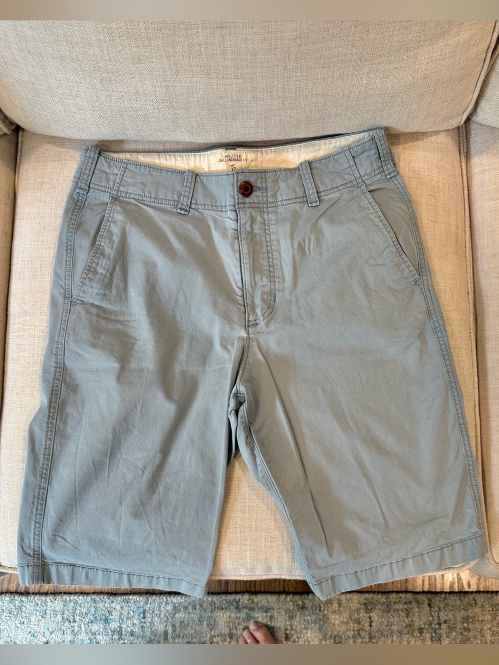 Hollister Cali Longboard Fit Shorts